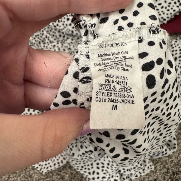 Women’s Altar’d State Long Sleeve Top - Picture 4 of 4